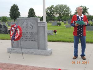 Larry Dobson speaks at the 2021 Memorial Day Service.